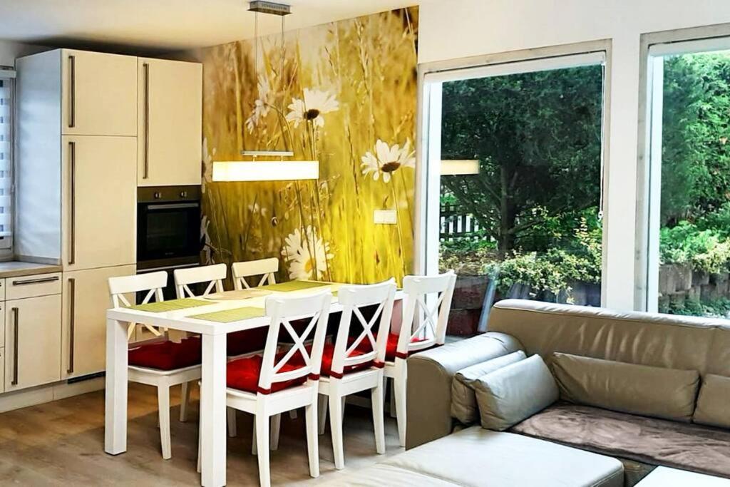 משדה Haus Julia Direkt Am Hennesee Mitten Im Sauerland מראה חיצוני תמונה